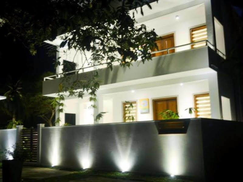 The Residence היקדואה מראה חיצוני תמונה